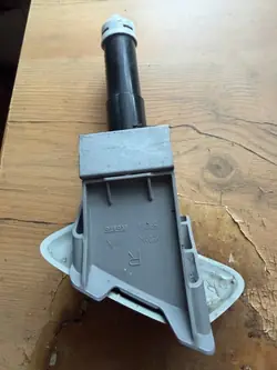 Lavafaros Suzuki Swift MK7 OEM 240207 lado derecho