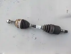 Vasen vetoakseli OEM 13149836 Opel Corsa D 1.7 CDTi:lle