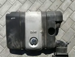 Couvercle moteur VW OEM 07K129601C 2.48L essence