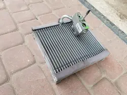 Ilmastointikondensaattori Opel Insignia 52427385