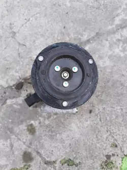 Ford OE AV1119D629AC A/C Compressor