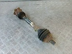 Höger Framdrev SKODA SUPERB II 3C0407272CB