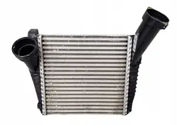 Intercooler Audi Q7 VW Touareg Porsche Cayenne - Lado Derecho