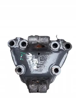 Attache de ressort avant Scania OEM 1785814 - Occasion
