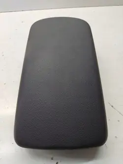 Hyundai Kona 2021 konsolin käsinoja OEM AAA16319
