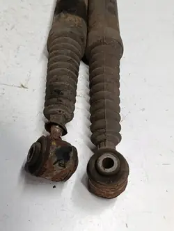 DS OEM 9825854580 takajousitus iskunvaimennin DS3