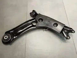 AUDI OE BRAS DE SUPPORT GAUCHE 3Q0407151S