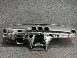 Console Tableau de Bord Mercedes W206 Classe C OEM A2068601002