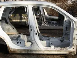 PRÓG VITARA III Marchepied Pilier Droit - Suzuki