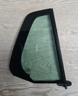 Fenêtre de Porte Arrière Droite Golf VII 5G6845214B/C