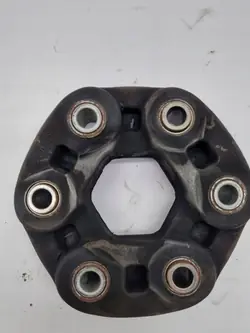 Acoplamiento del árbol de transmisión Ford Mustang VI JR334684AA