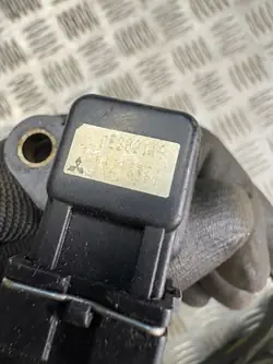 ME202119 turbopaineanturi Pajero III:lle