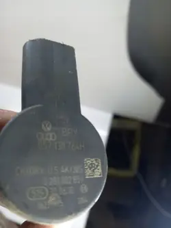 Sensor pressão combustível OEM 057130764H VW Passat