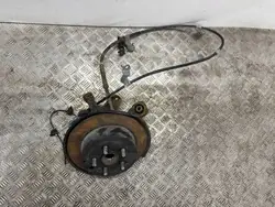 Moyeu de roue arrière droit OEM 28411FL020 Subaru