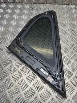 Vitre arrière gauche OEM 43R000083 pour Hyundai i30 GD