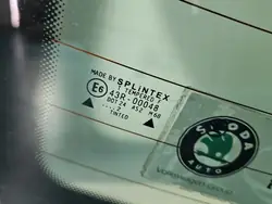 Vitre de coffre arrière OEM IMPRK1548581 pour Skoda Fabia I Sedan