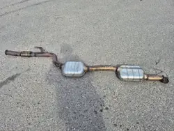 Mittljuddämpare OEM A2054911301 Mercedes W205