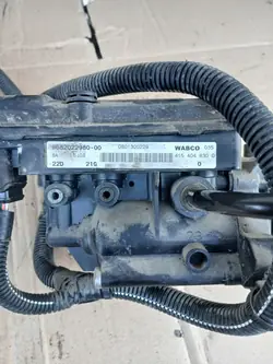 Citroen OE 9682022980-00 Compresseur Suspension Occasion