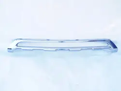 Moldura Cromada de Parachoques Delantero Mercedes X204 GLK Lift