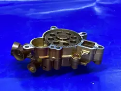Oliepomp Mercedes W204 W203 1.8 CGI A271181030