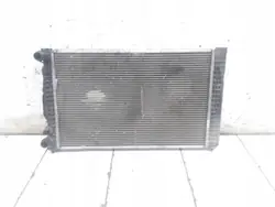 Gebrauchter Wasserkühler OEM ARA197028 für VW Passat B7