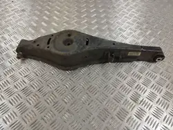 OEM 43MB09GFAB Taka jousenpidike vasen Audi Q3
