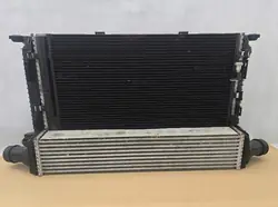 Ensemble de Radiateurs Audi A5 A6 C7 8K0121251AA