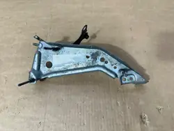 Mercedes Kompressorhalterung OEM A2133200043 für E-Klasse W213