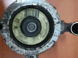 Pompe de direction assistée Citroen Xsara 1.9D OEM 9632335080