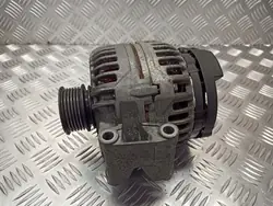 Vaihtovirtageneraattori Audi A4 B7 1.6