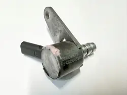 Öljynpainosäätöventtiili OEM 55598075 Opelille