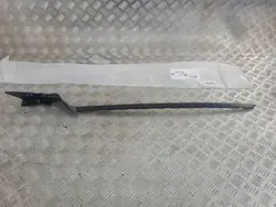 Lexus UX 2018-2023 Oikea Tuulilasin Lista OEM 7553676020