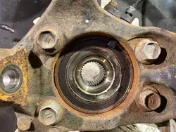 Moyeu de roue avant Lexus NX 2020 OEM UTO41220