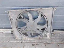 MERCEDES BENZ ML W164 GL X164 3.0 CDI Fläkt A1645000193