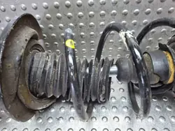 Etujousi Oikea OEM S26309766 Renault