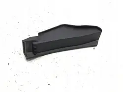 OEM 84179-R2000 etu vasen lokasuojan tulppa