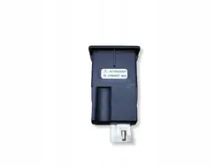 Prise AUX Mercedes-Benz OEM A2138203200 - Occasion