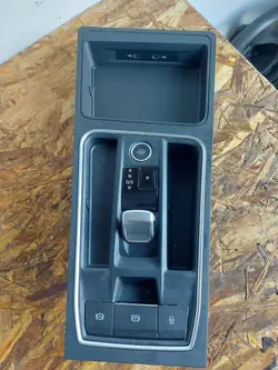 Marco túnel central SEAT Leon IV OEM 5FB863263S