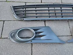 VW Golf VI Frontstoßstangen-Gitterset Chrom 08-2012