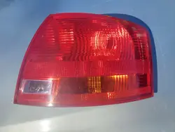 AUDI A4 B7 Luz Trasera Derecha OEM