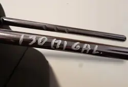 Hyundai i30 takaistuimen päänoja OEM RUM18088 - Käytetty
