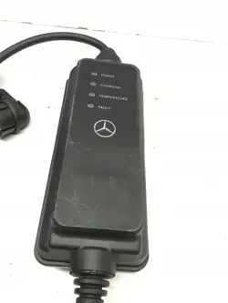 Mercedes-latauskaapeli OEM A0005837603 - Käytetty