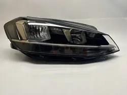 VOLKSWAGEN GOLF VII REFLETOR FRONTAL DIREITO HALÓGENO 5G2941006D