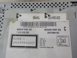 Nissan OE 25915BH10C Navigaattoriradio Näytöllä