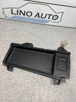 Prise 12V OEM 8159694 pour BMW 5 E39 2.2L