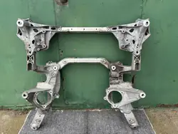 BMW OE 6862472 Vorderes Hilfsrahmen - Gebraucht