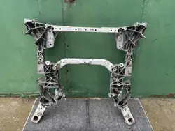 BMW OE 6862472 Vorderes Hilfsrahmen - Gebraucht