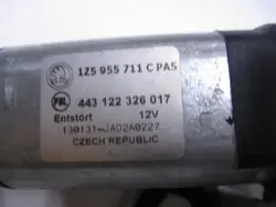 Motor limpiaparabrisas trasero OEM SILNICZEK WYCIERACZKI TYŁ