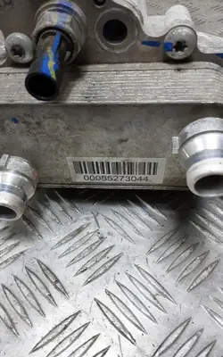 Jeep Renegade Öljynsuodatinpohja OEM 00055273044