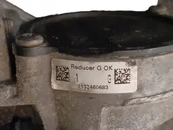 Käytetty siirtolaatikko OEM 6820000221 Mercedes W176 W246